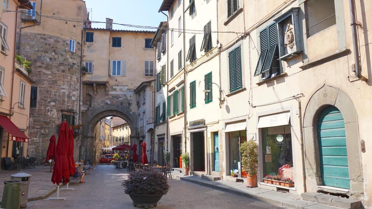 A Casa Di Irene Apartment Lucca Bagian luar foto