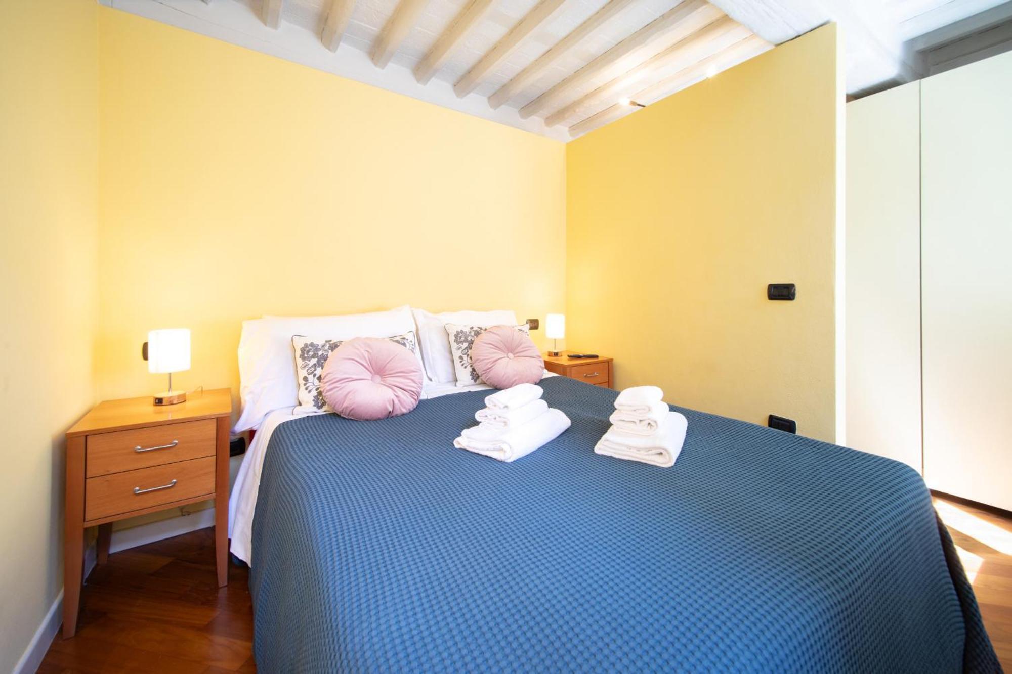 A Casa Di Irene Apartment Lucca Bagian luar foto
